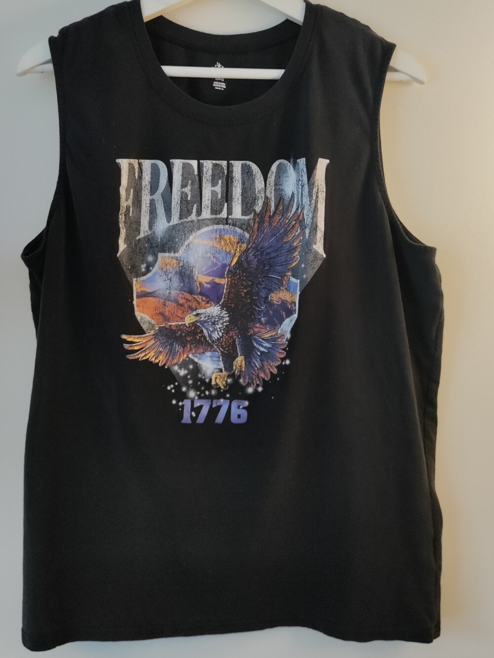 Freedom Muscle Tank Top L